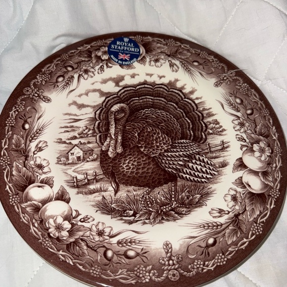 3 Dinning And 1 Salad Thanksgiving Royal Stafford Plates - Picture 5 of 7